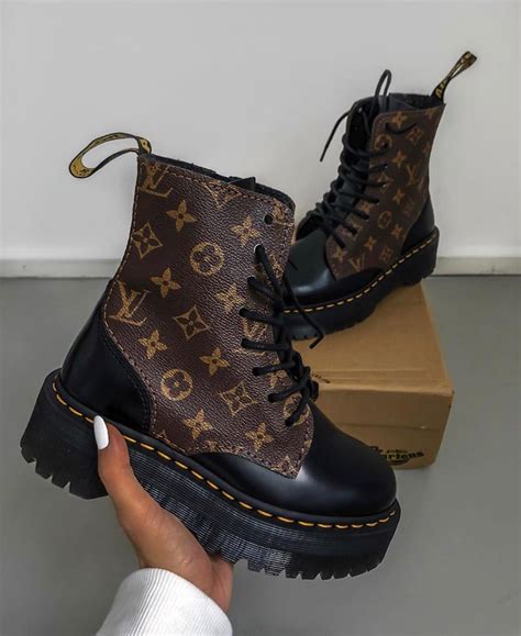 louis vuitton boots high heels.